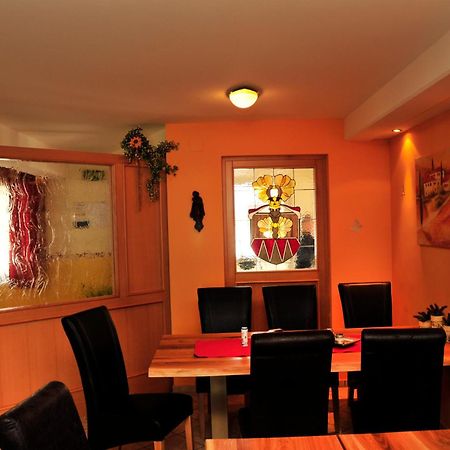 Hotel Garni Zerza Tropolach Luaran gambar