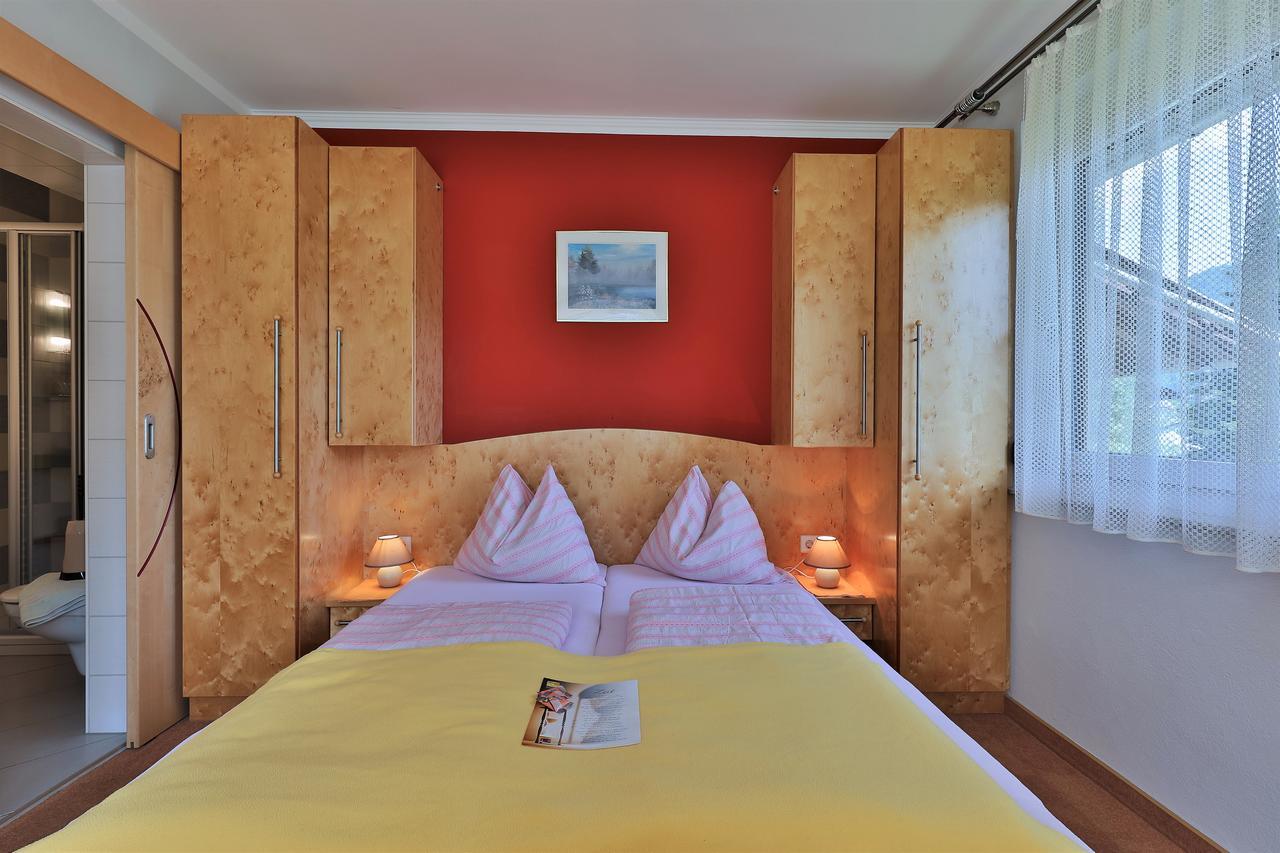 Hotel Garni Zerza Tropolach Luaran gambar