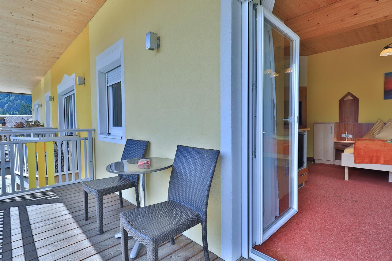 Hotel Garni Zerza Tropolach Luaran gambar
