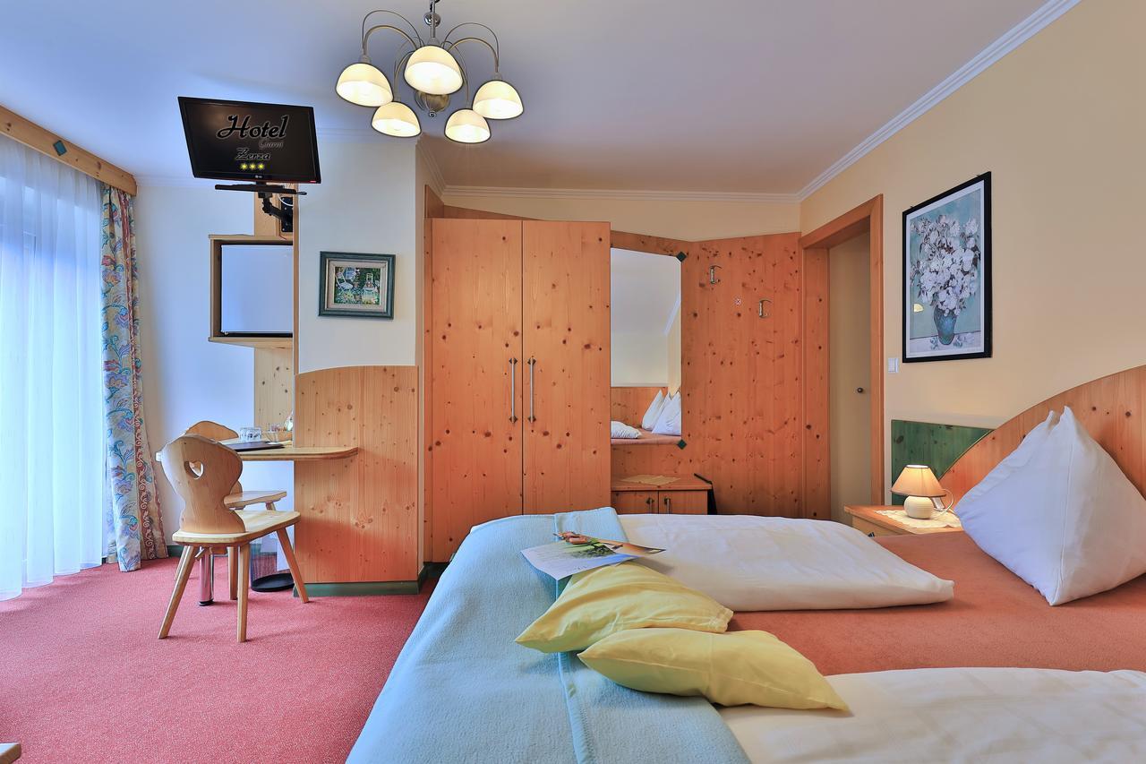 Hotel Garni Zerza Tropolach Luaran gambar