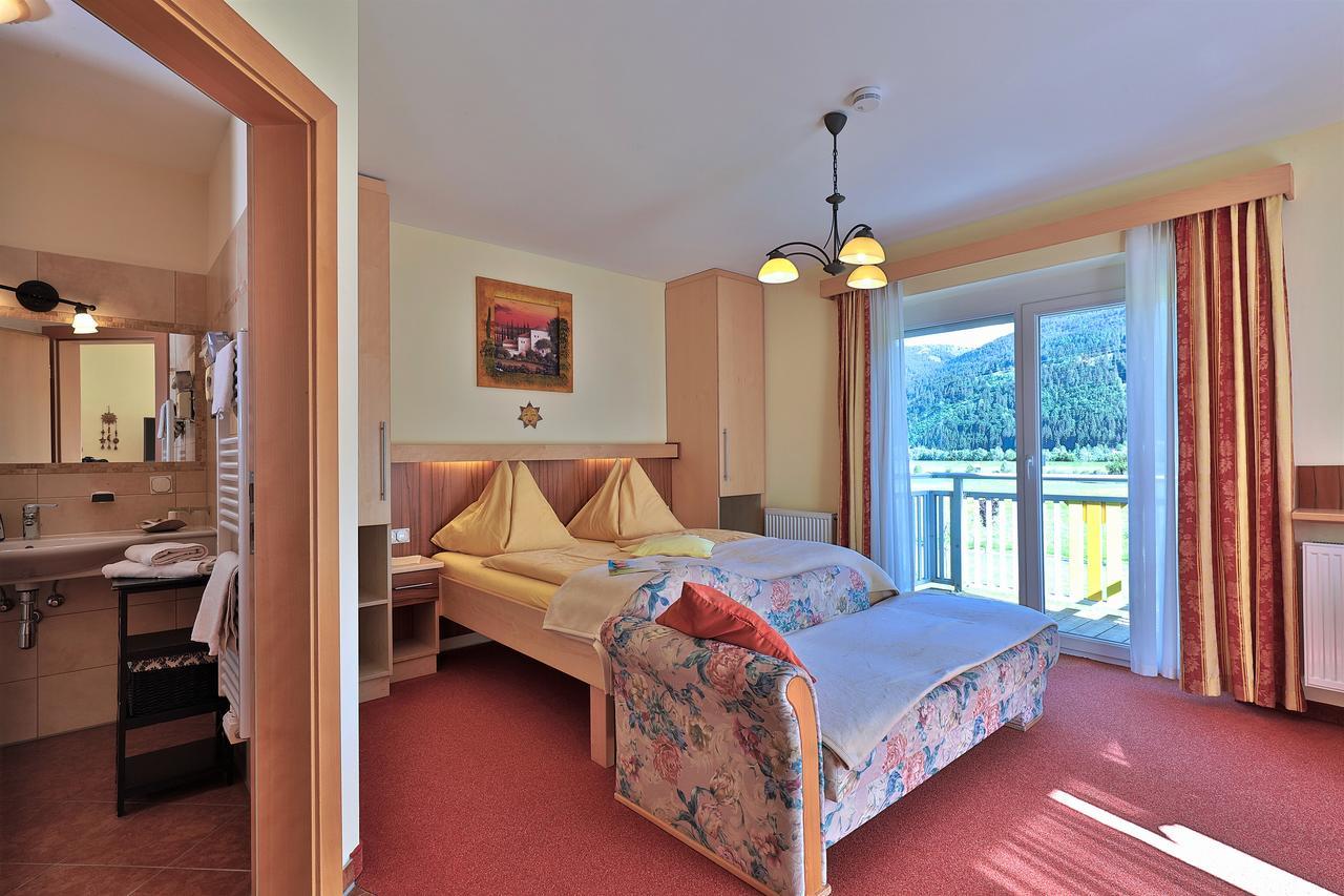 Hotel Garni Zerza Tropolach Luaran gambar